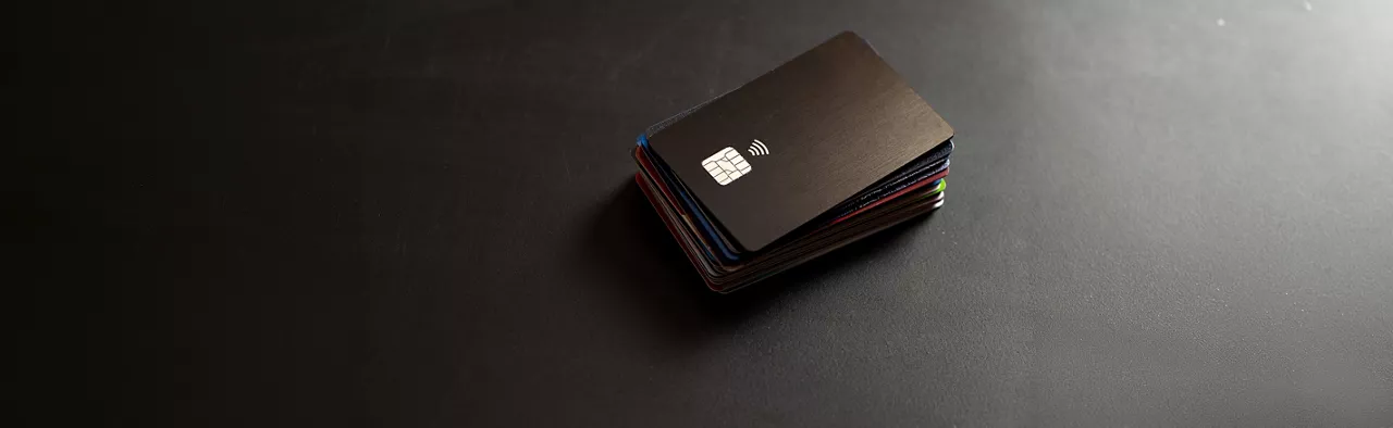 AU CA Metal Credit Card vs Regular Cards: A Smarter Choice for CAs